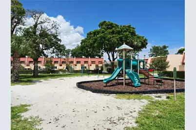 40 Pleasant Hill Ln #40, Tamarac, FL 33319 - Photo 53