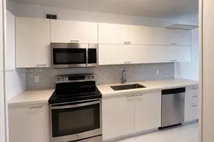 [Address not provided], Miami Beach, FL 33139 - Photo 5
