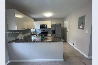 625 77th St #4, Miami Beach, FL 33141 - Photo 5