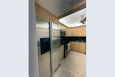 2500 Parkview Dr #907, Hallandale Beach, FL 33009 - Photo 5