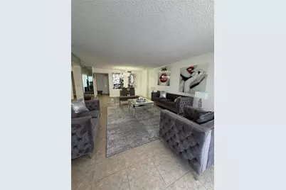 2500 Parkview Dr #907, Hallandale Beach, FL 33009 - Photo 1
