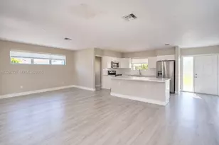 500 East Dr, North Miami Beach, FL 33162 - Photo 47