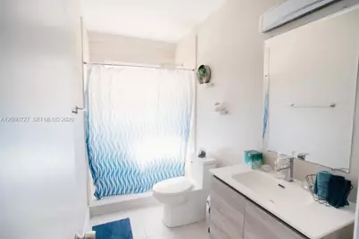 500 East Dr, North Miami Beach, FL 33162 - Photo 27