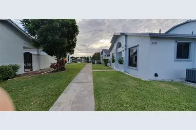6702 SW 152nd Pl #28-02, Miami, FL 33193 - Photo 35