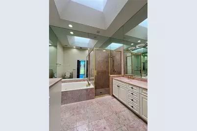 17276 Bermuda Village Dr #0, Boca Raton, FL 33487 - Photo 21