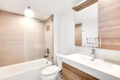 650 West Ave #2710, Miami Beach, FL 33139 - Photo 7