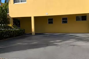 536 Euclid Ave, Miami Beach, FL 33139 - Photo 1