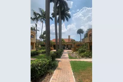17901 NW 68th Ave #R105, Hialeah, FL 33015 - Photo 19