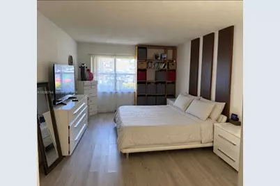 17901 NW 68th Ave #R105, Hialeah, FL 33015 - Photo 5