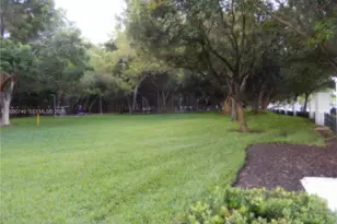 [Address not provided], Miami Beach, FL 33141 - Photo 25