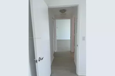 951 Brickell Ave #2803, Miami, FL 33131 - Photo 11