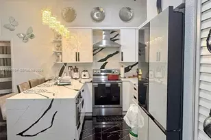 1560 NW 124th St, North Miami, FL 33167 - Photo 7