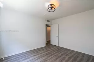 1940 Biarritz Dr, Miami Beach, FL 33141 - Photo 11