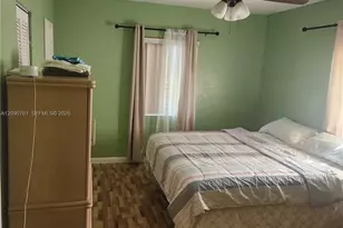 447 NW 83rd St, Miami, FL 33150 - Photo 25