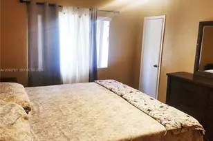 447 NW 83rd St, Miami, FL 33150 - Photo 21