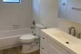 7915 SW 86th St, Miami, FL 33143 - Photo 9