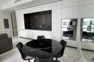 300 Biscayne Blvd Way, Miami, FL 33131 - Photo 5