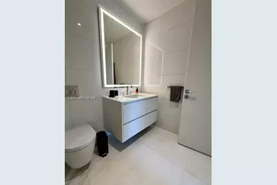 300 Biscayne Boulevard Way #3308W, Miami, FL 33131 - Photo 13