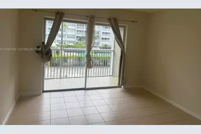 330 SE 2nd St #202E, Hallandale Beach, FL 33009 - Photo 9