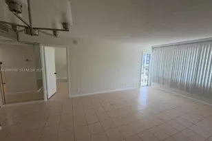 330 SE 2nd St, Hallandale Beach, FL 33009 - Photo 39