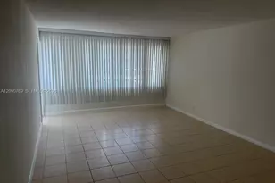 330 SE 2nd St, Hallandale Beach, FL 33009 - Photo 25