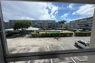 330 SE 2nd St, Hallandale Beach, FL 33009 - Photo 3