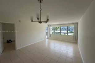 330 SE 2nd St, Hallandale Beach, FL 33009 - Photo 31