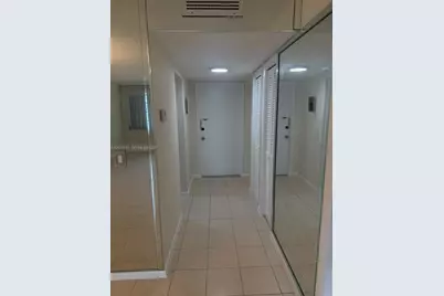 330 SE 2nd St #202E, Hallandale Beach, FL 33009 - Photo 3