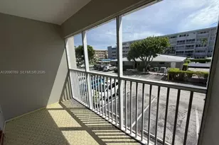 330 SE 2nd St, Hallandale Beach, FL 33009 - Photo 5