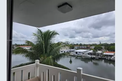 [Address not provided], Miami Beach, FL 33141 - Photo 3