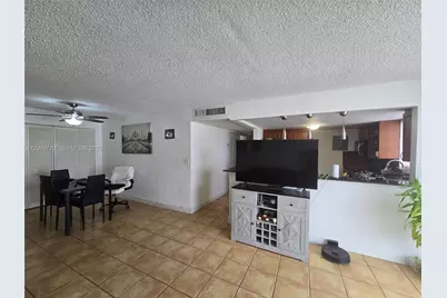 [Address not provided], Miami Beach, FL 33141 - Photo 35