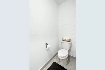 15981 SW 2nd Pl, Pembroke Pines, FL 33027 - Photo 9