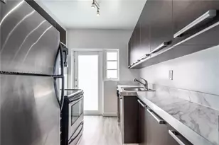 1007 Bay Dr, Miami Beach, FL 33141 - Photo 7