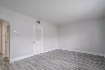 1007 Bay Dr #203, Miami Beach, FL 33141 - Photo 3