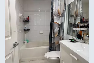 8020 N Nob Hill Rd #204, Tamarac, FL 33321 - Photo 11