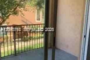 8020 N Nob Hill Rd, Tamarac, FL 33321 - Photo 19