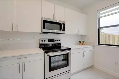 23250 SW 131st Ct, Homestead, FL 33170 - Photo 15
