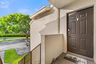 680 Cypress Club Way #G10, Deerfield Beach, FL 33064 - Photo 3