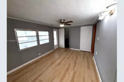 1666 SW 85th Ave, Davie, FL 33324 - Photo 21