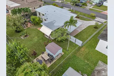 3121 SW 84th Ct, Miami, FL 33155 - Photo 5