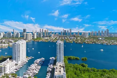 17211 Biscayne Blvd Bs-62, North Miami Beach, FL 33160 - Photo 3