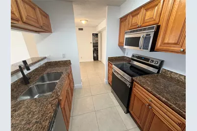 12124 Saint Andrews Pl #206, Miramar, FL 33025 - Photo 11