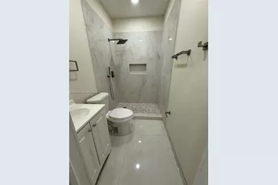 559 NW 2nd St #B, Florida City, FL 33034 - Photo 11