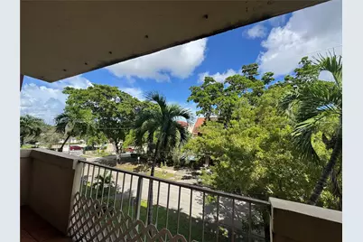 680 Miller Dr #W301, Miami Springs, FL 33166 - Photo 9
