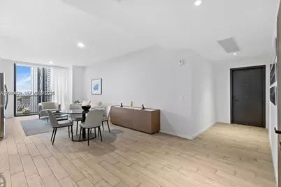 398 NE 5th St #1518, Miami, FL 33132 - Photo 15