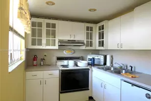 9270 Fontainebleau Blvd, Miami, FL 33172 - Photo 47