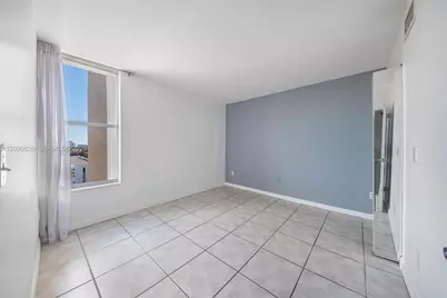 2350 NE 135th St #811, North Miami, FL 33181 - Photo 35