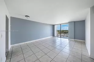 2350 NE 135th St, North Miami, FL 33181 - Photo 23