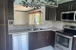 5788 Woodland Point Dr, Tamarac, FL 33319 - Photo 17
