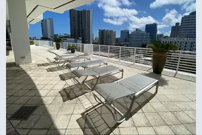 315 NE 3rd Ave #1109, Fort Lauderdale, FL 33301 - Photo 15